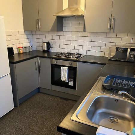 Room 2 Peaceful Stay Near Derby City Centre מראה חיצוני תמונה