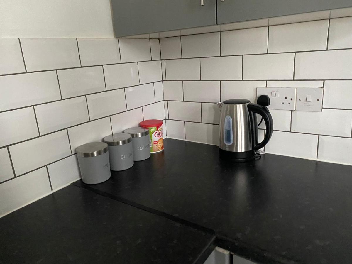 Room 2 Peaceful Stay Near Derby City Centre מראה חיצוני תמונה