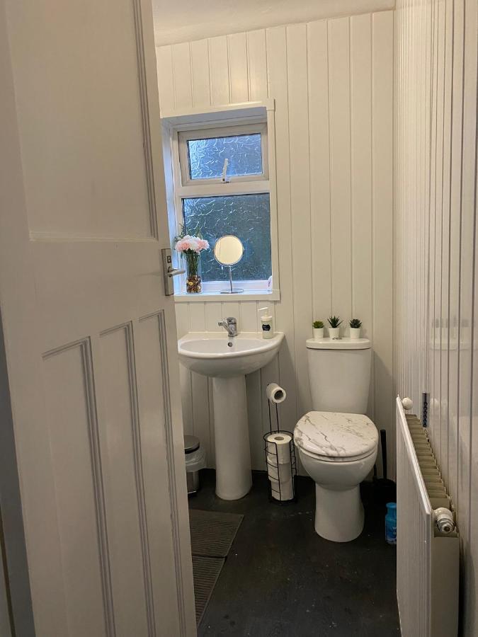 Room 2 Peaceful Stay Near Derby City Centre מראה חיצוני תמונה