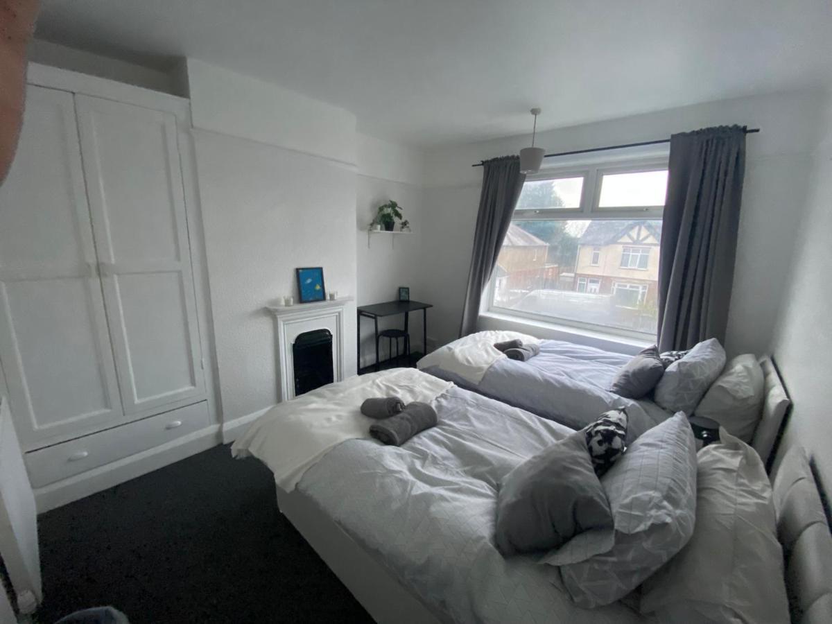 Room 2 Peaceful Stay Near Derby City Centre מראה חיצוני תמונה